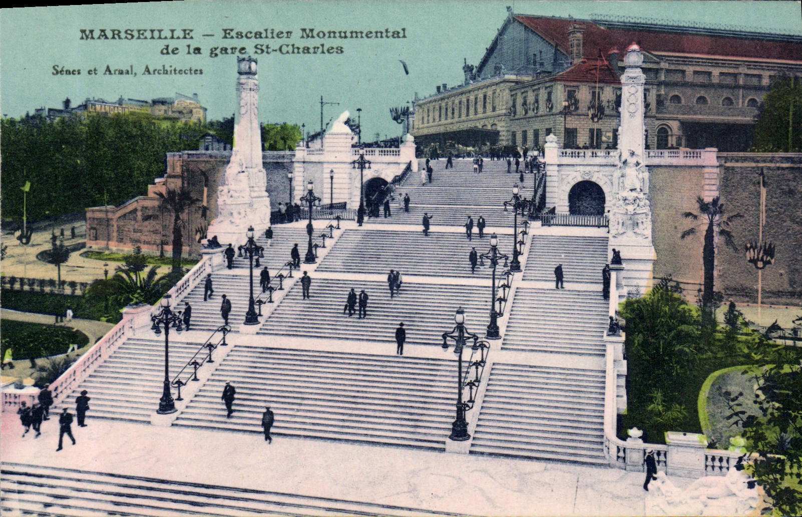CPA Marseille Escalier Monumental de la gare St Charles