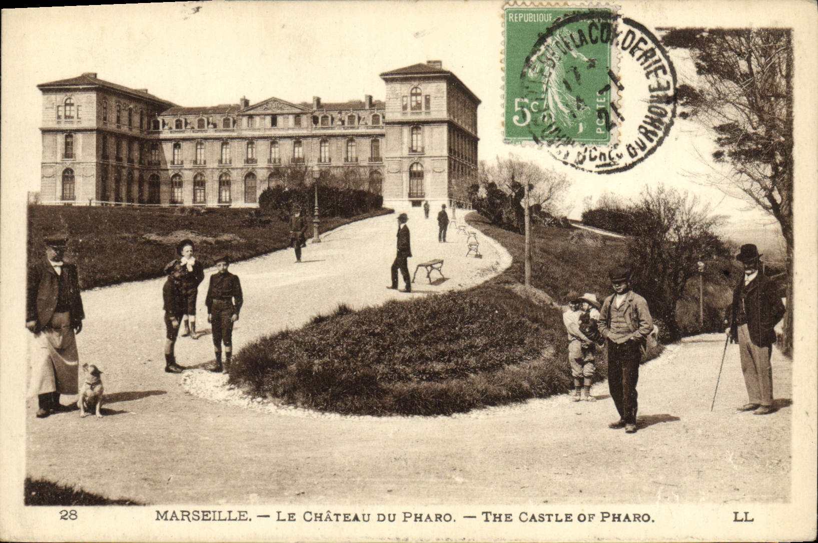 CPA Marseille Le Chateau du Pharo 