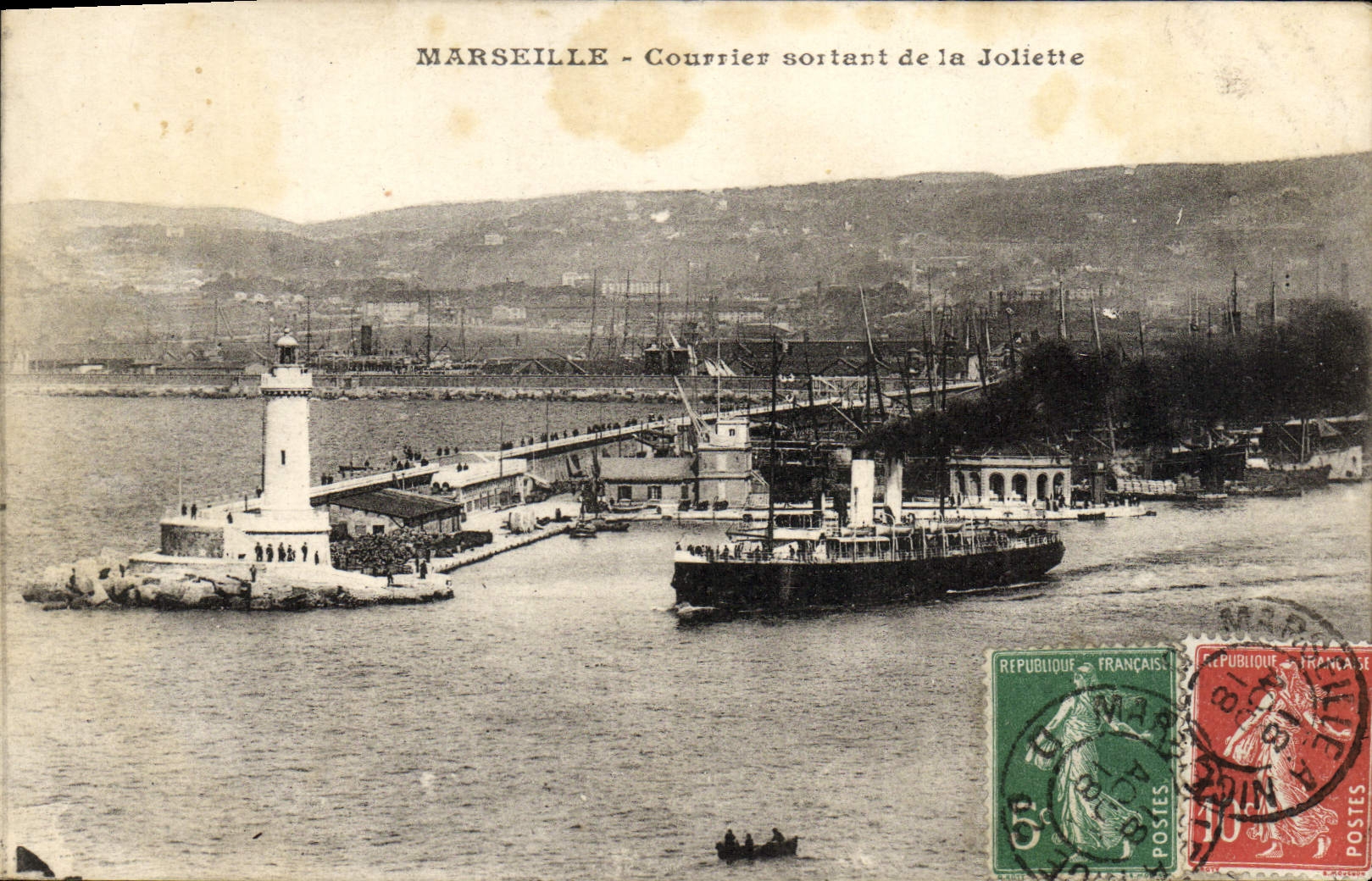 CPA Marseille Courrier sortant de la Joliette Bateau