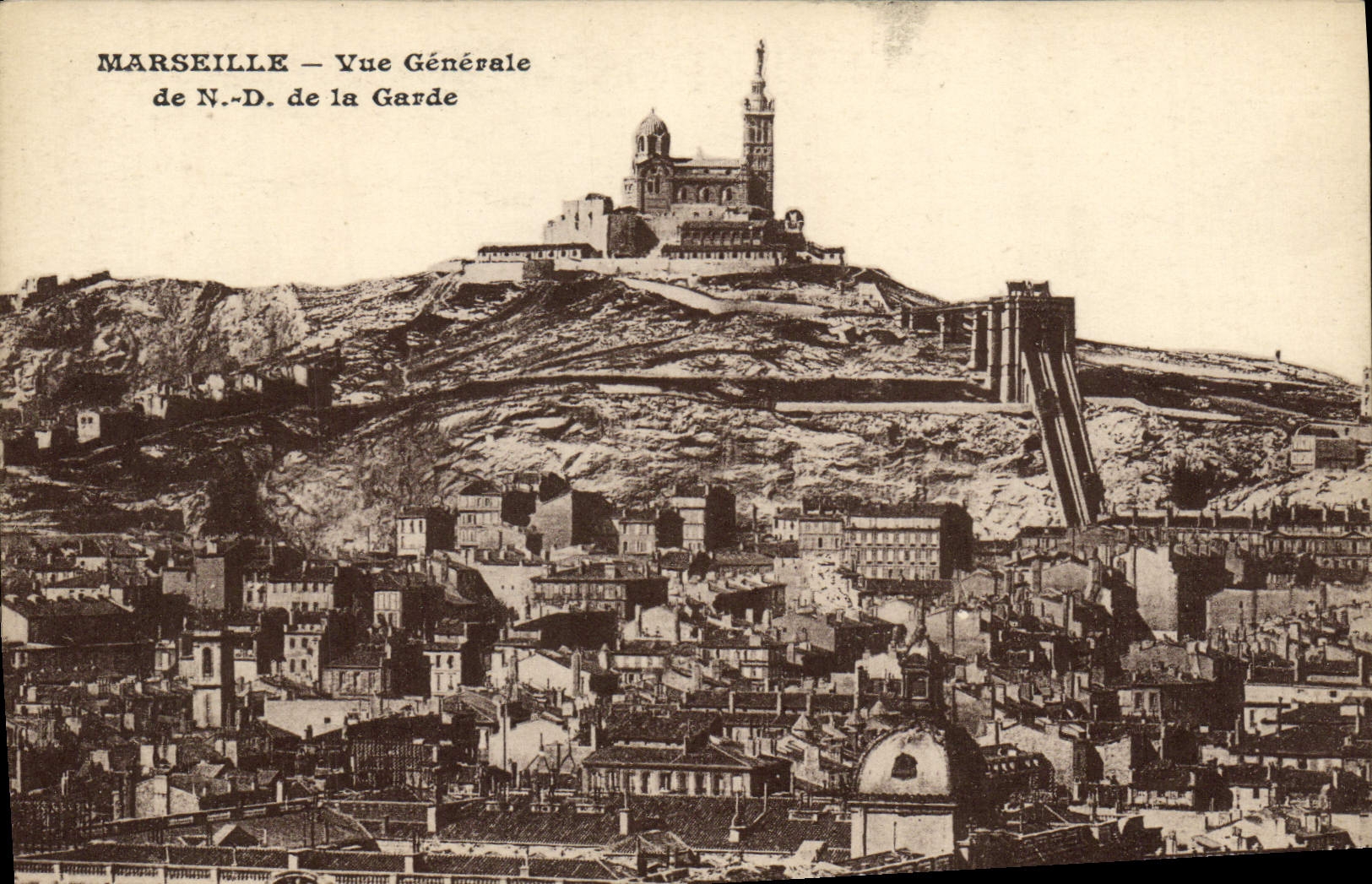 CPA Marseille Vue Generale de N D de la Garde 