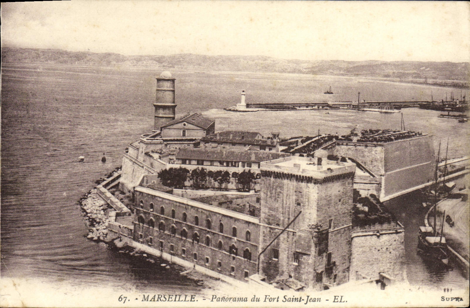CPA Marseille Panorama du Fort Saint Jean