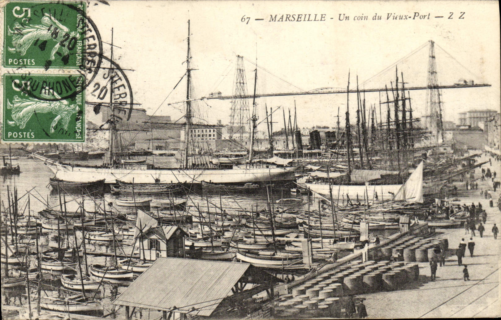 CPA Marseille Un coin du Vieux Port Bateaux