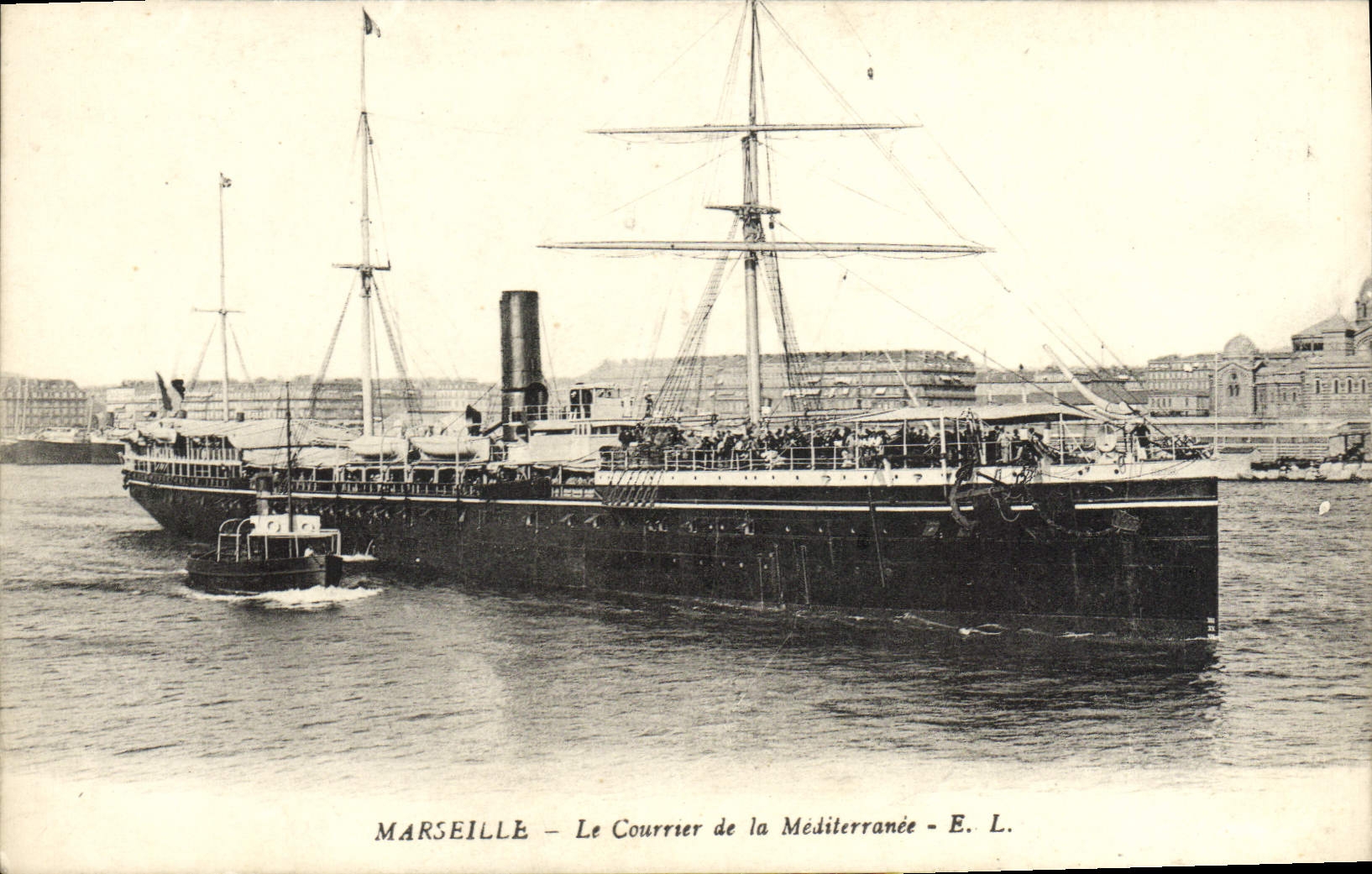 CPA Marseille le courrier de la mediterranee Bateau