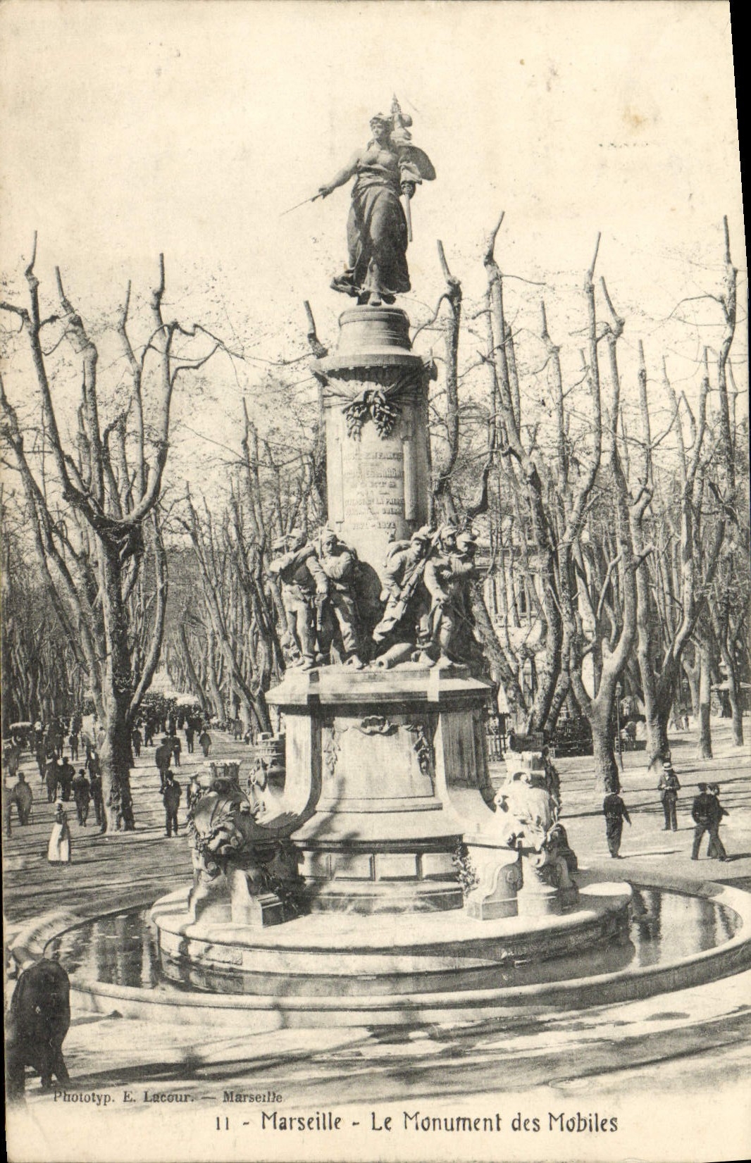 CPA Marseiller Le monument des mobiles