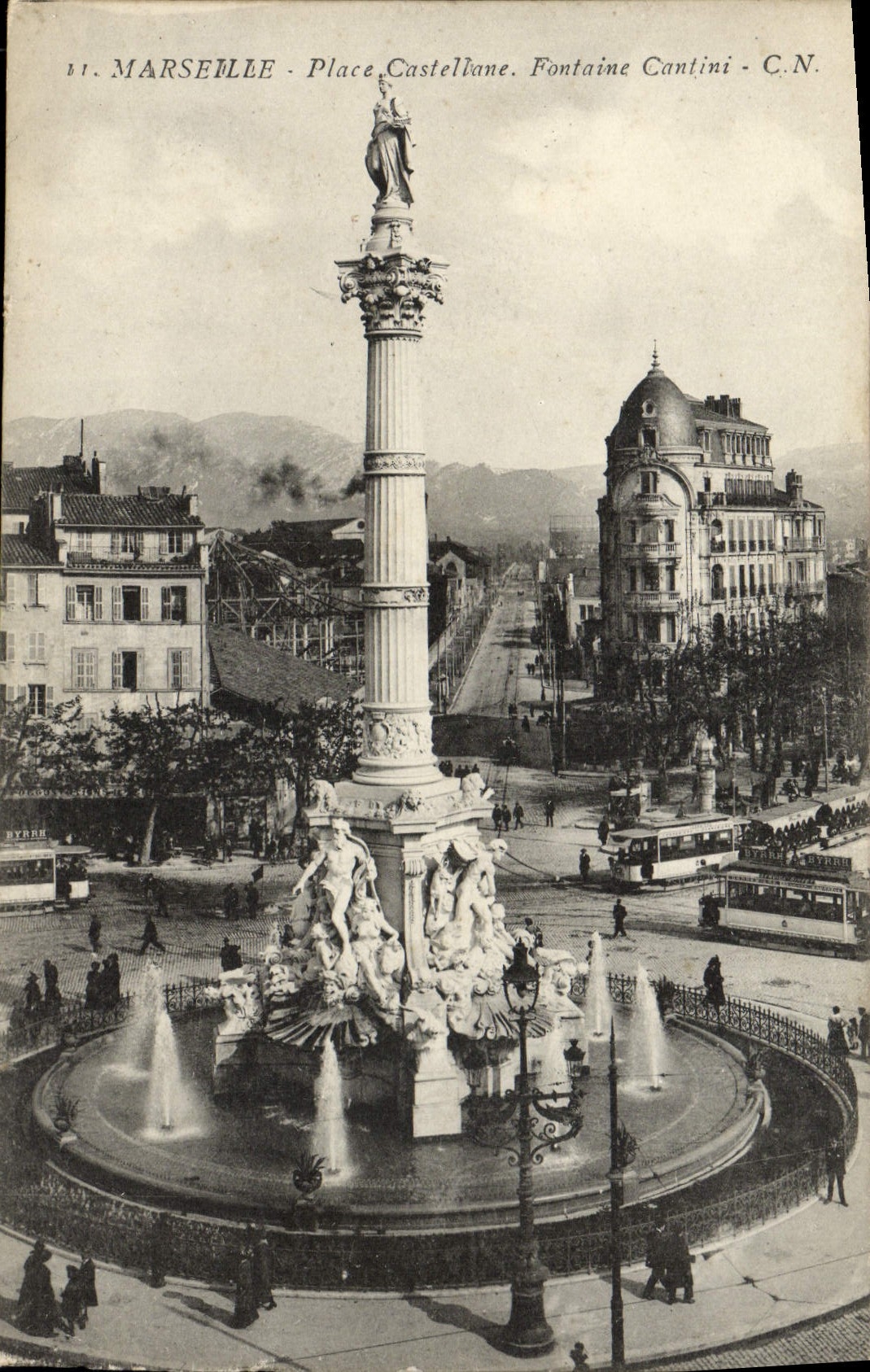 CPA Marseille Place Castellane fontaine Cantini Tramways