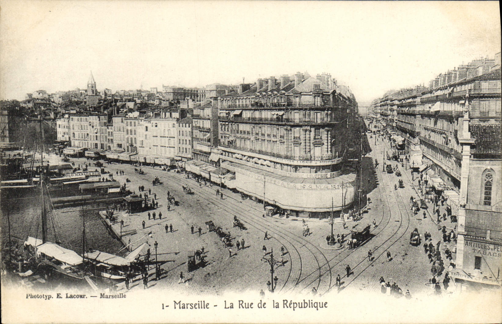 CPA Marseille La rue de la republique