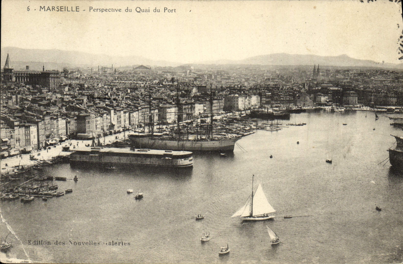 CPA Marseille Perspective du quai du port