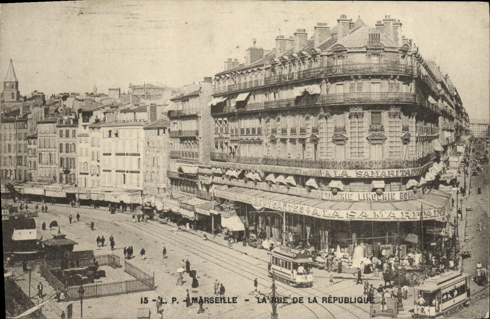CPA Marseille La rue de la republique