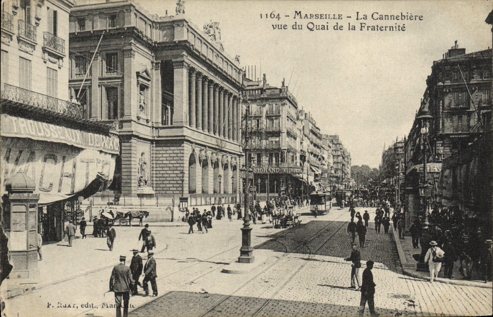 CPA Marseille La cannebiere vue du quai de la fraternite