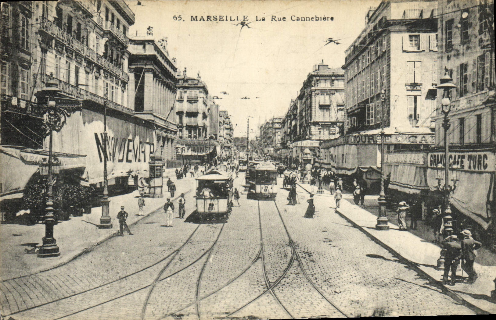 CPA Marseille La rue cannebiere Tramways