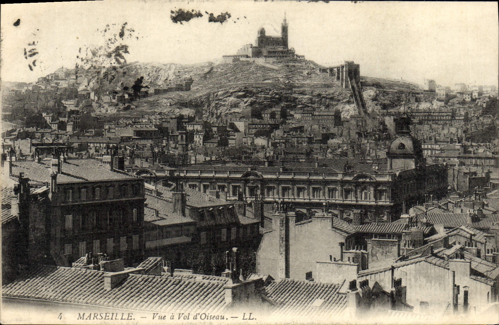 CPA Marseille Vue a vol d'oiseau