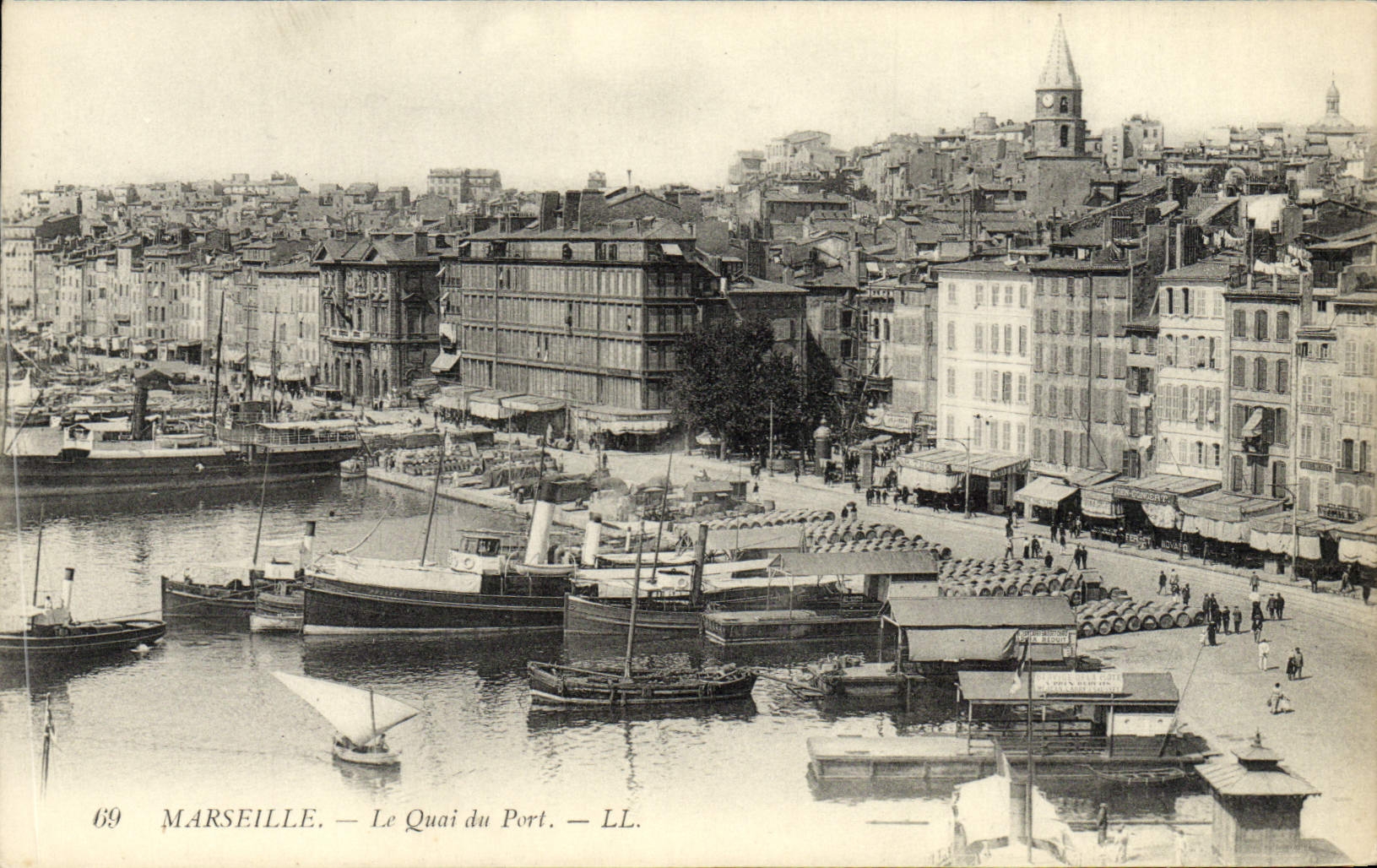 CPA Marseille Le quai du port Bateaux