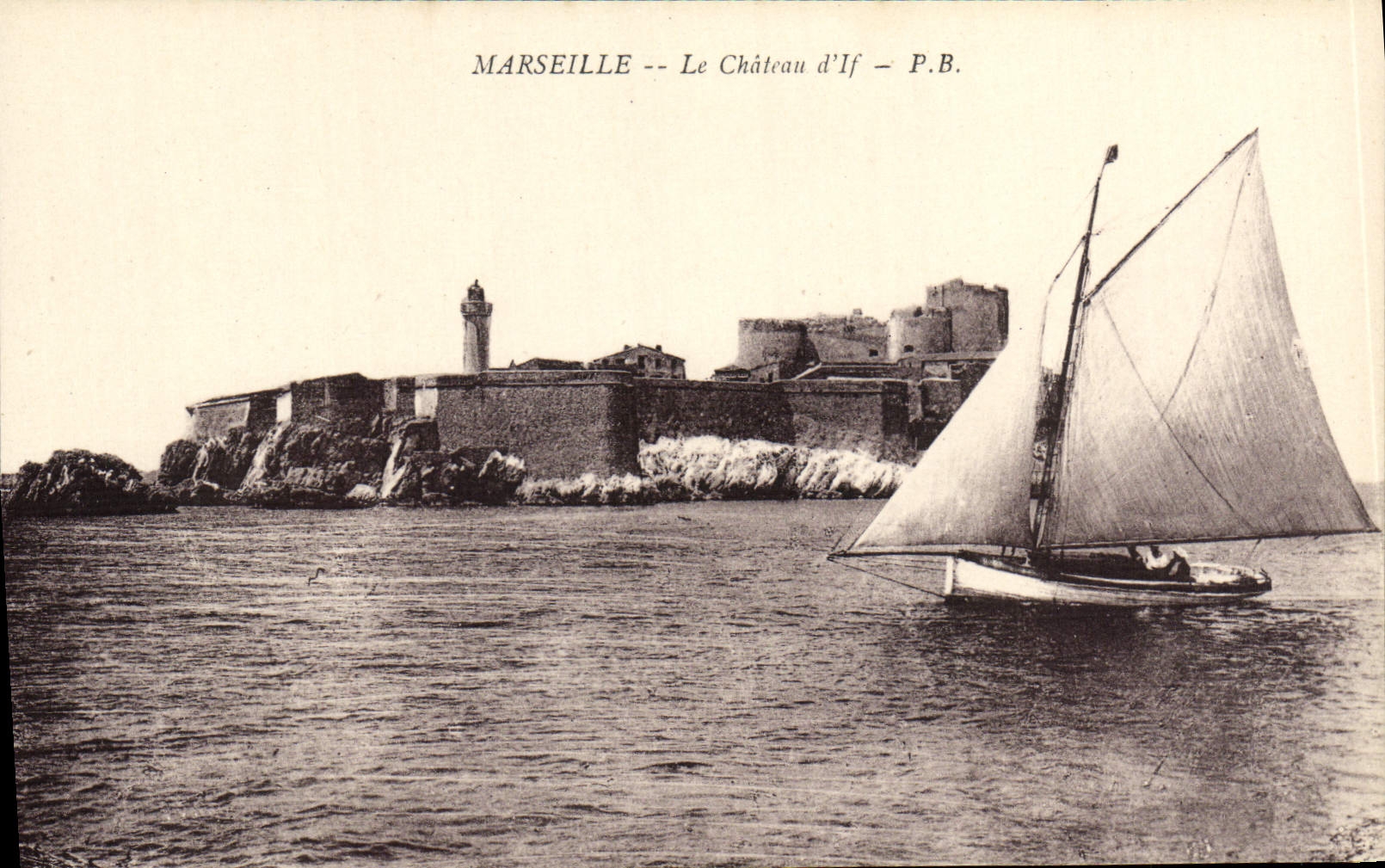 CPA Marseille Le Chateau d'If Bateau