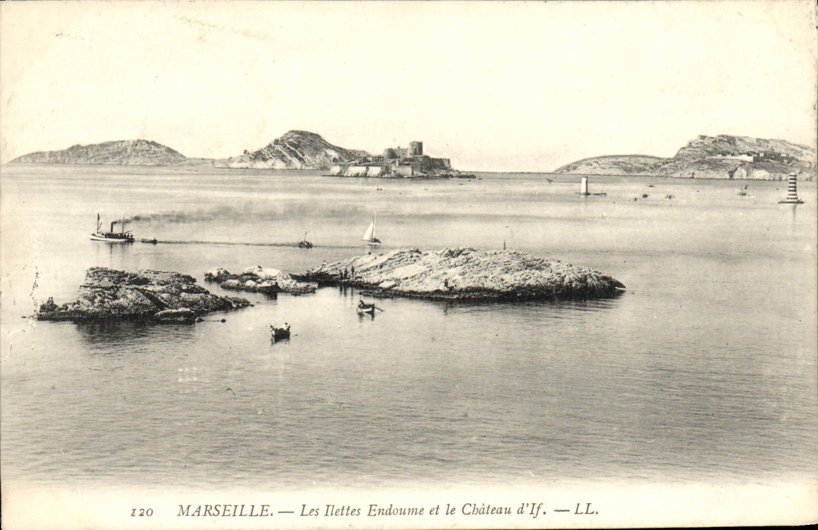 CPA Marseille Les Ilettes Endoume et le Chateau d'If