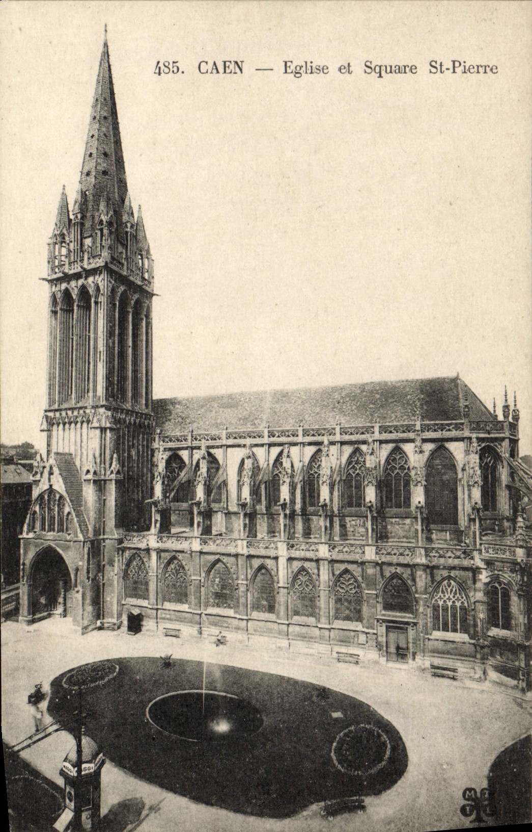 CPA Caen L'Eglise et Square Saint Pierre 