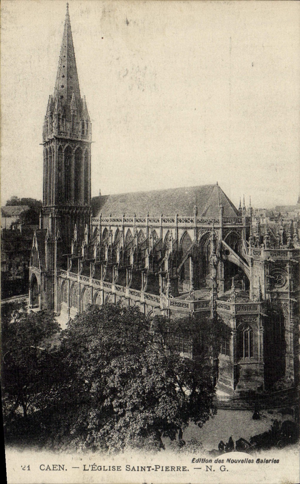 CPA Caen L'Eglise Saint Pierre 