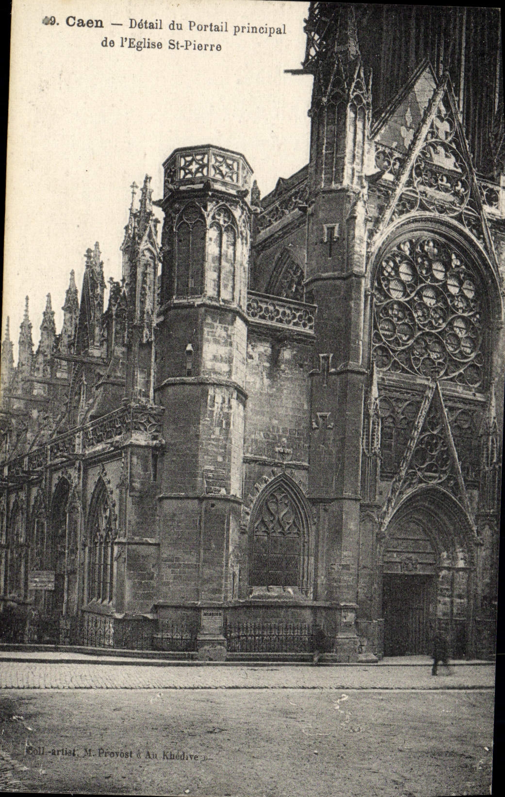 CPA Caen Detail du Portail principal de l'Eglise Saint Pierre