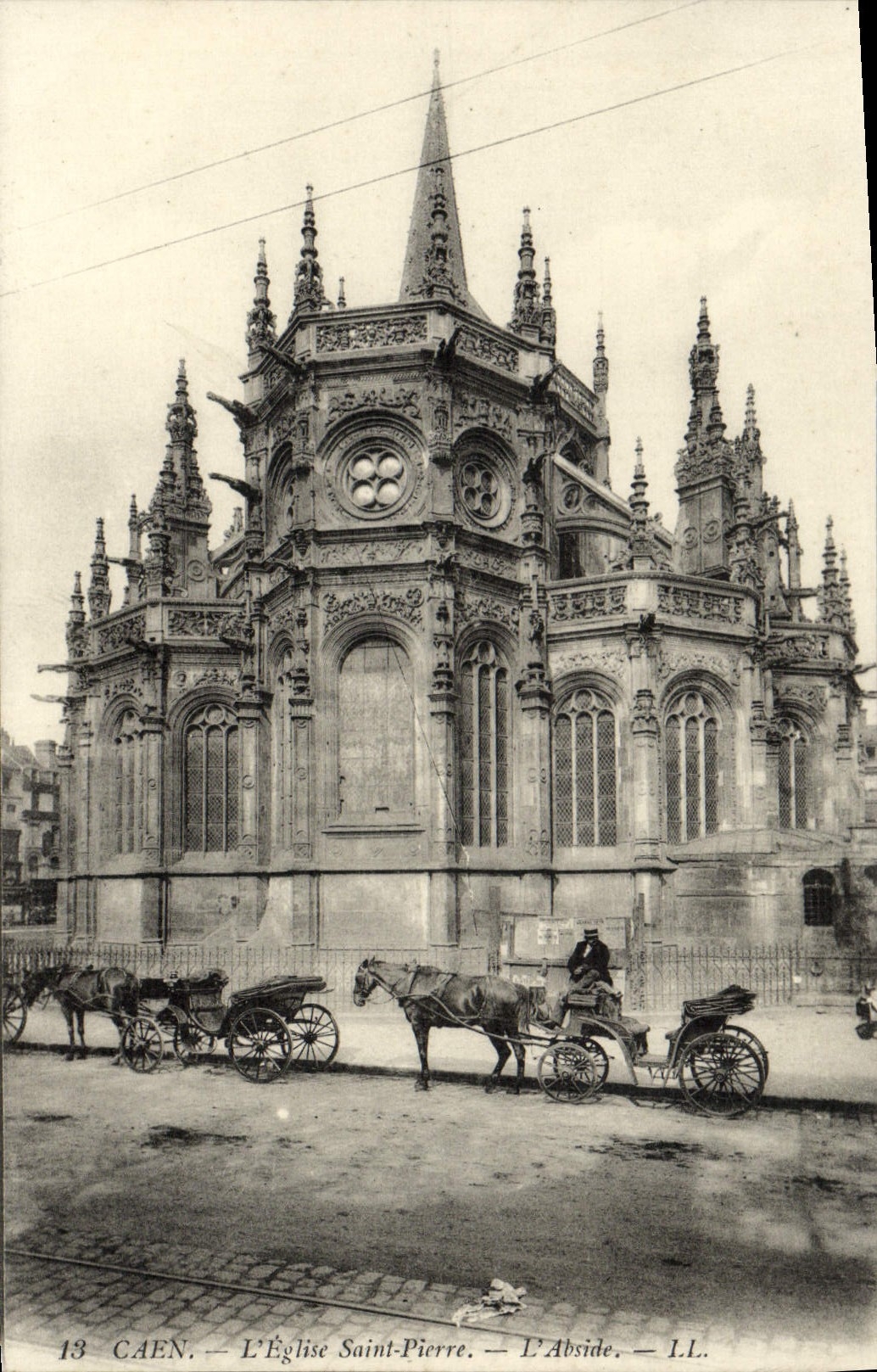 CPA Caen L'Eglise Saint Pierre L'abside