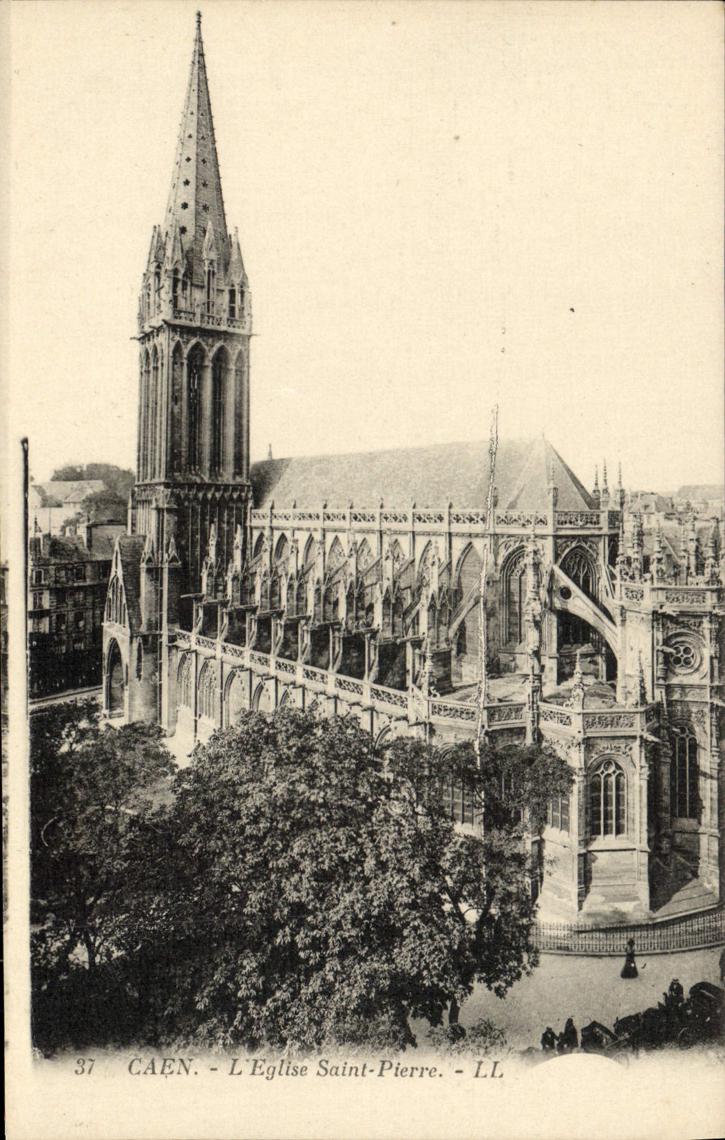 CPA Caen L'Eglise Saint Pierre