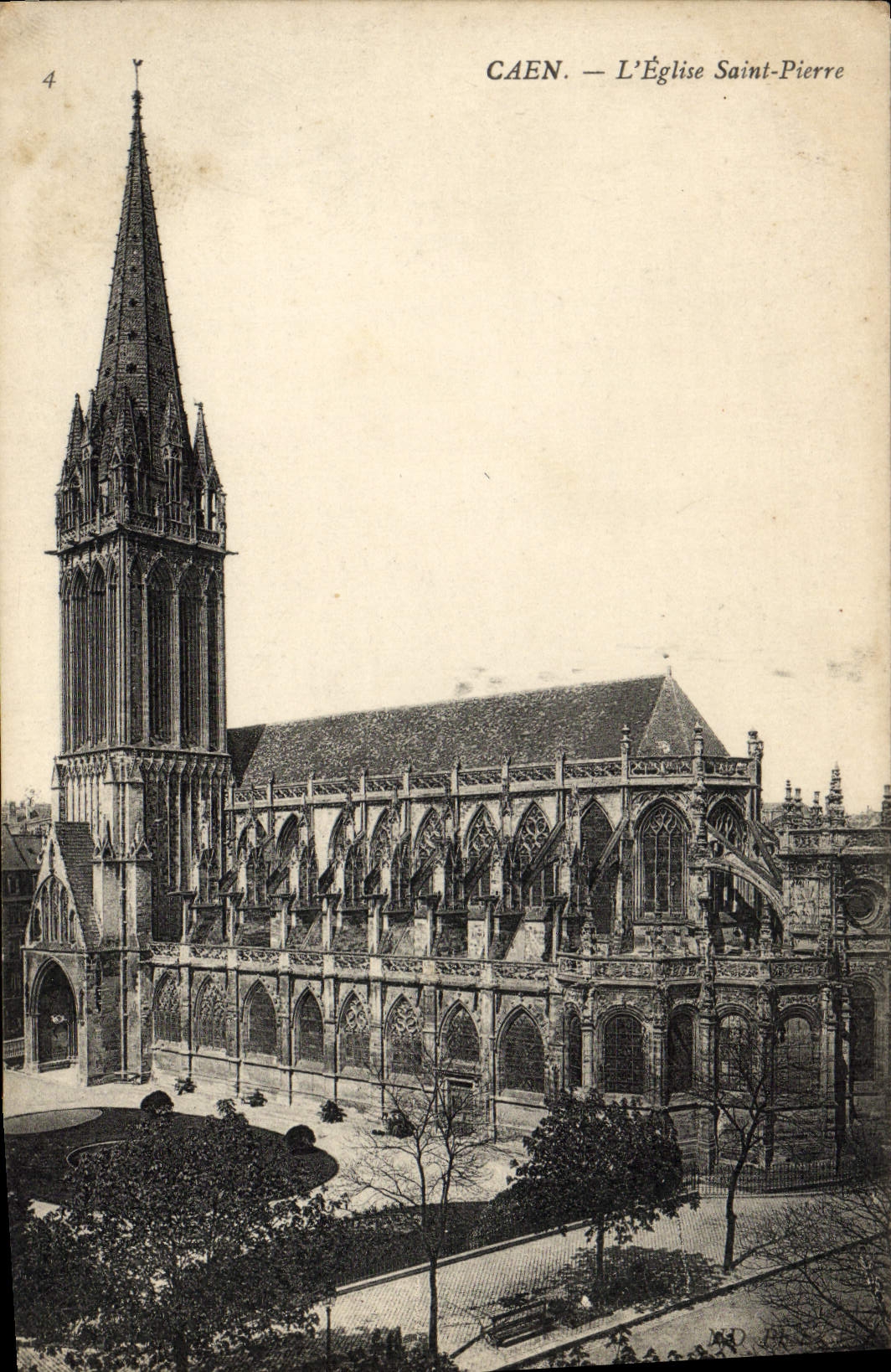 CPA Caen L'Eglise Saint Pierre