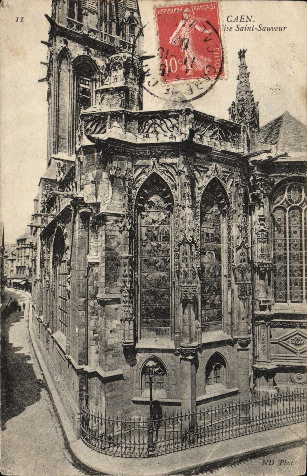 CPA Caen Eglise St Sauveur