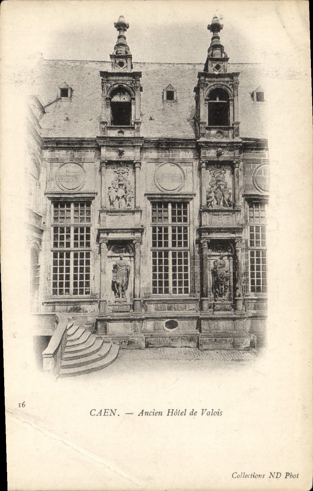 VINTAGE POSTCARD Caen Ancien Hotel of Were worth
