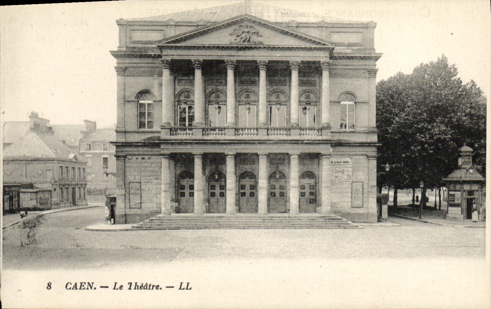 CPA Caen Le Theatre