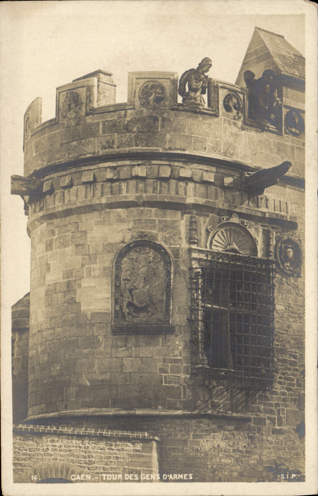 Vuelta de Caen de la POSTAL de la VENDIMIA de los soldados