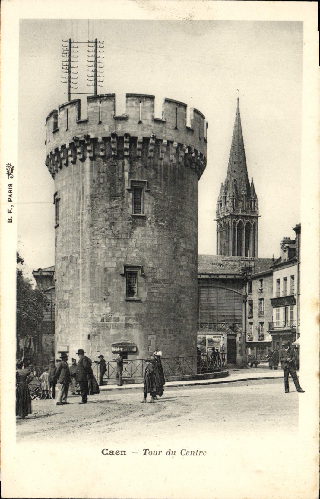 POSTAL Caen de la VENDIMIA la torre del centro