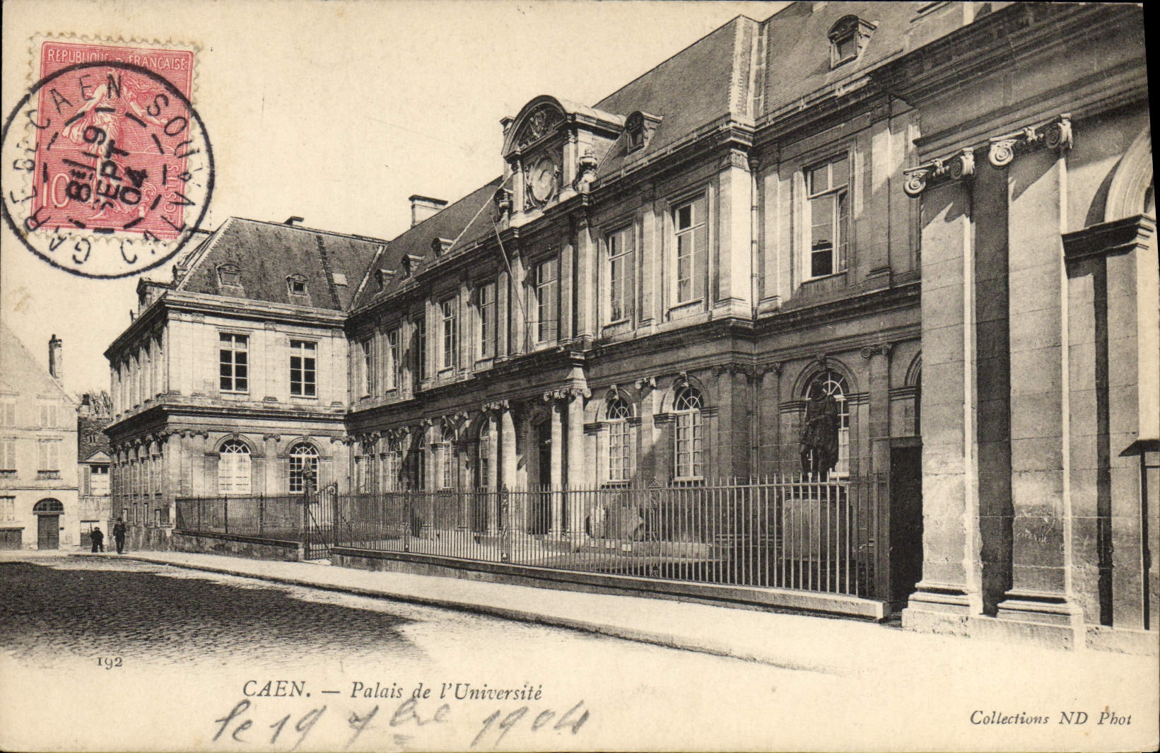 Paladar de Caen de la POSTAL de la VENDIMIA de la universidad