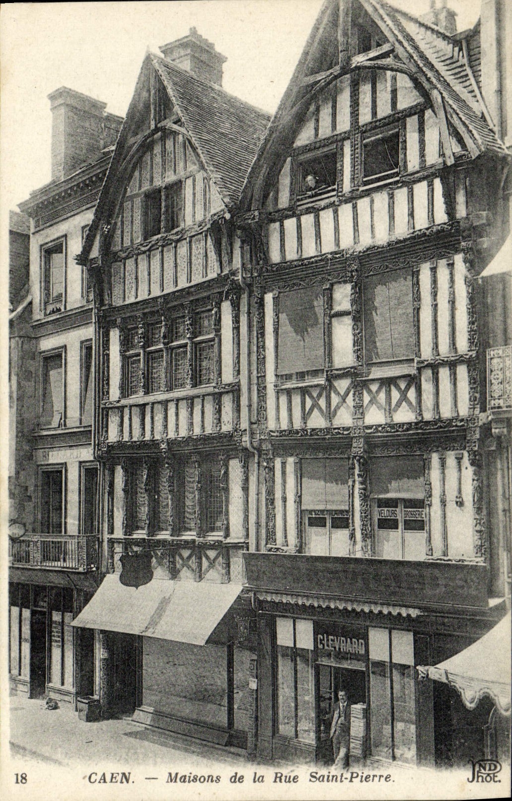 CPA Caen Maison de la Rue Saint Pierre Levrard