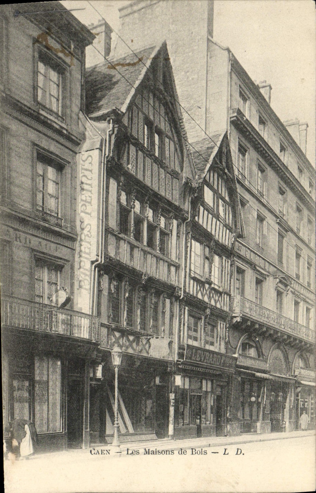 CPA Caen Les Maisons de Bois Levrard