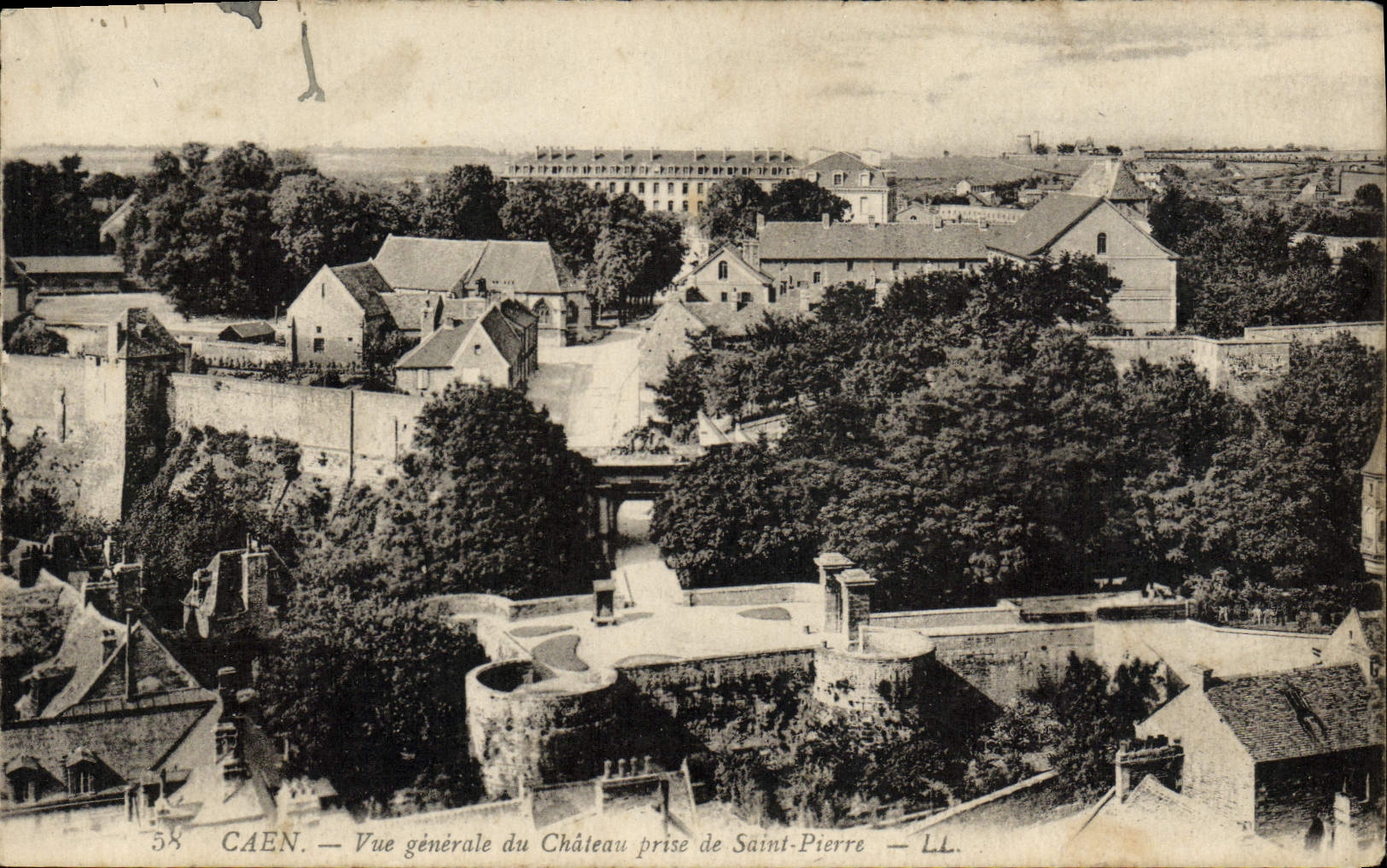 Opinión de Caen de la POSTAL de la VENDIMIA del castillo tomado del santo de Pedro