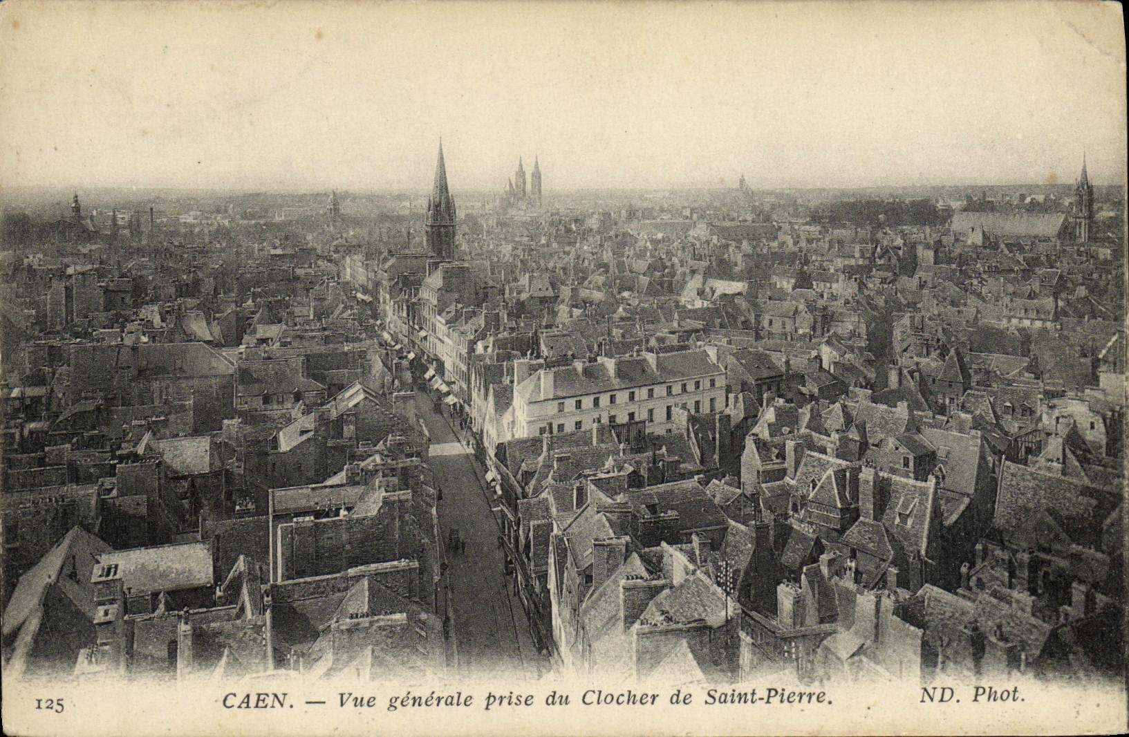 CPA Caen Vue Generale Prise du Clocher de Saint Pierre