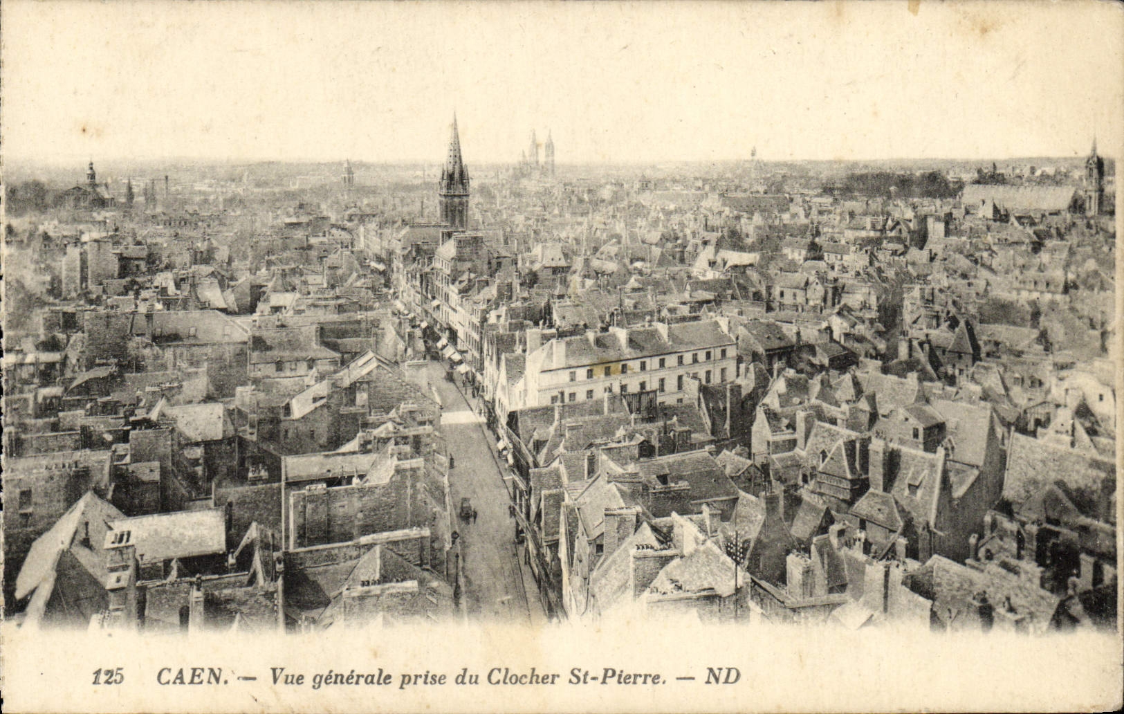 CPA Caen Vue Generale Prise du Clocher de Saint Pierre