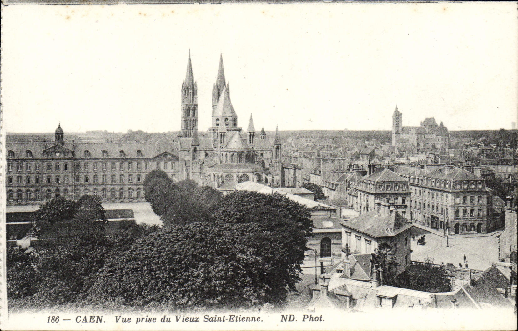 CPA Caen Vue Prise du Vieux Saint Etienne