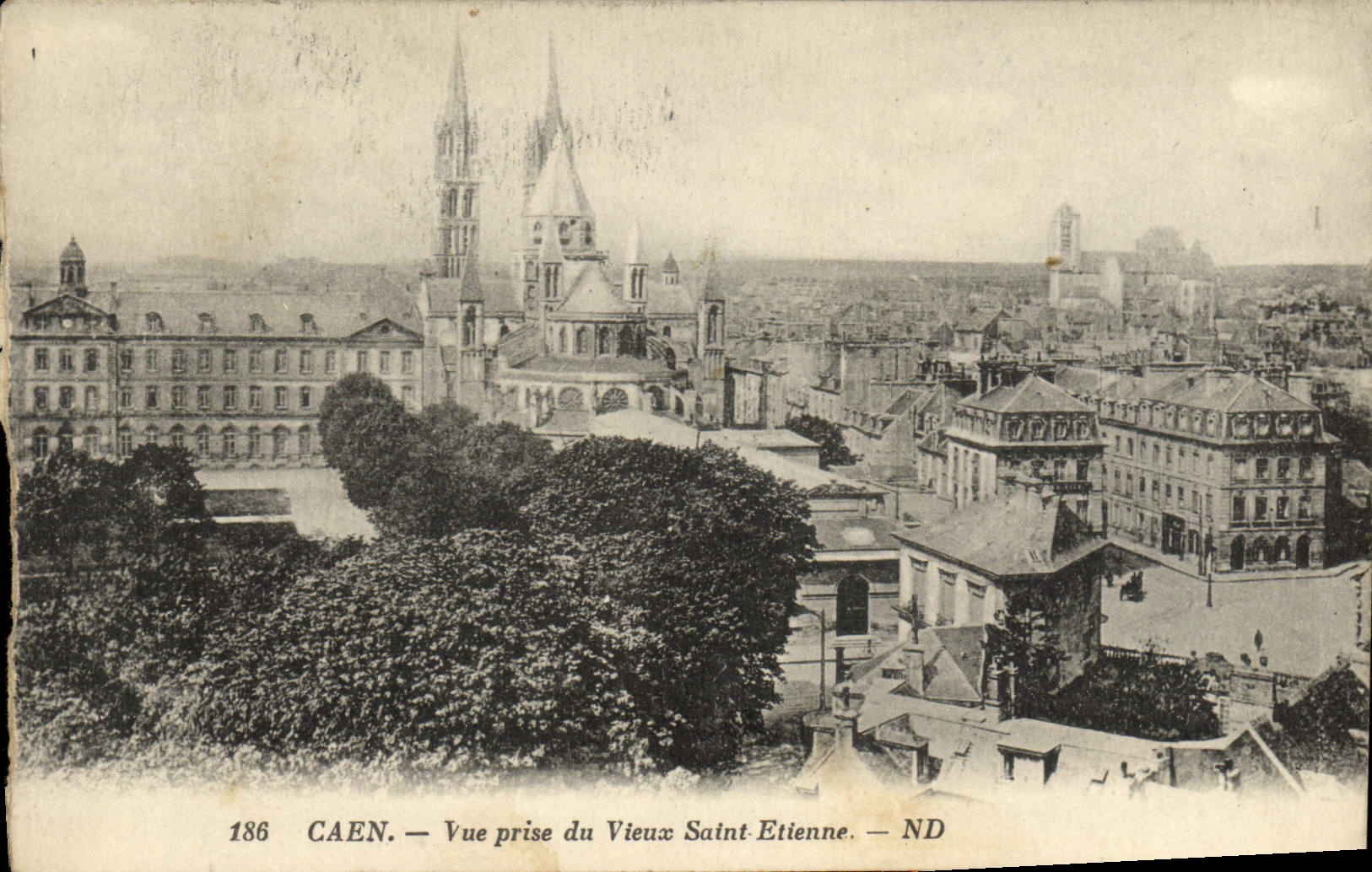 CPA Caen Vue Prise du Vieux Saint Etienne