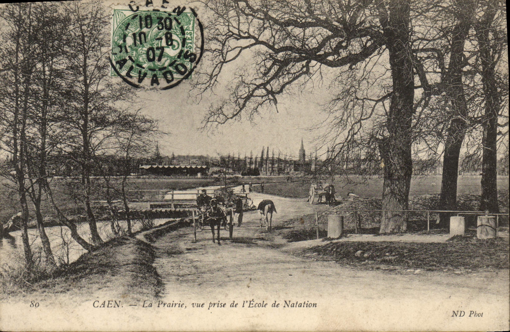 POSTAL Caen de la VENDIMIA el prado vista de la escuela de la natación