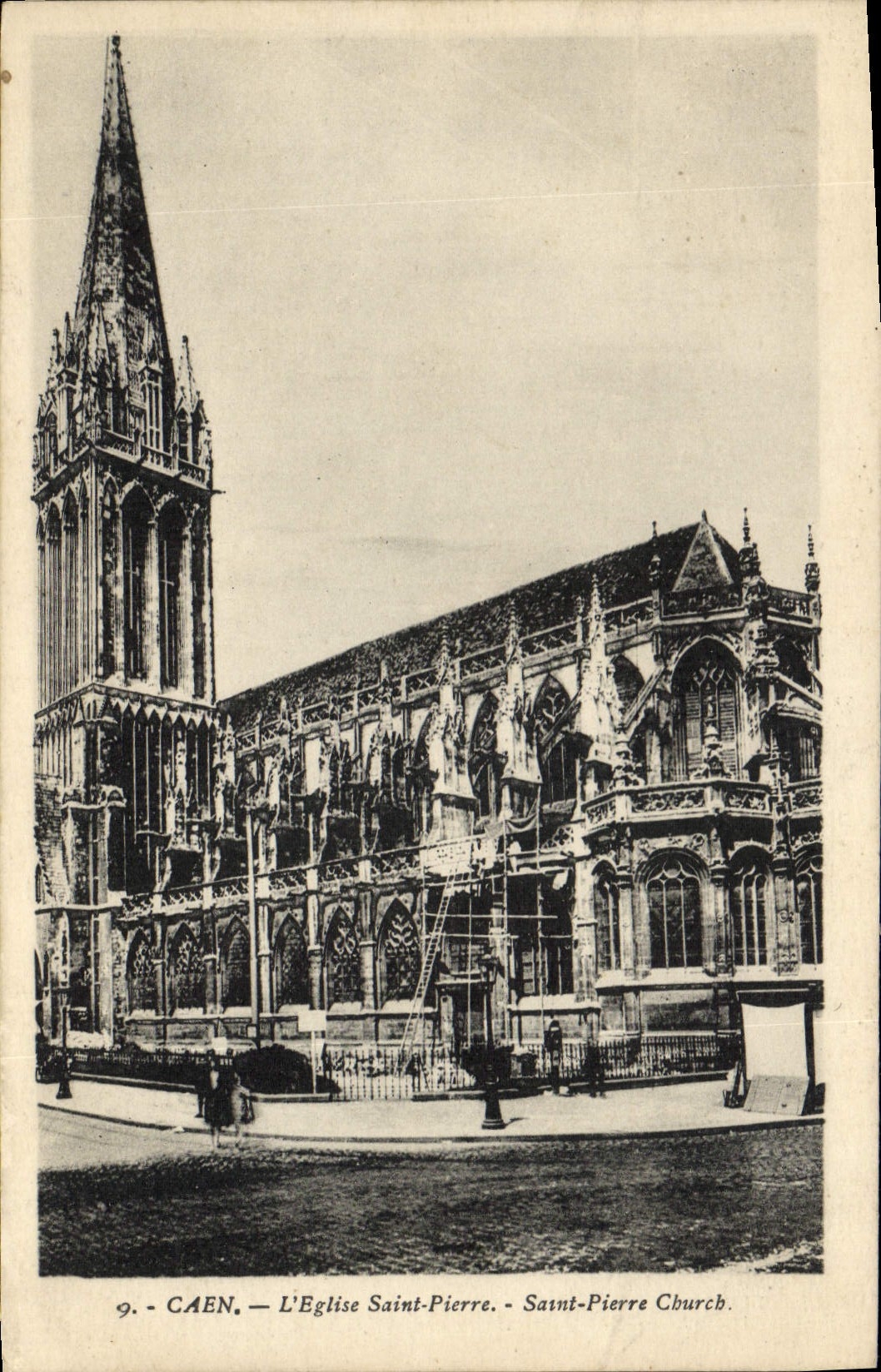 CPA Caen Eglise Saint Pierre 