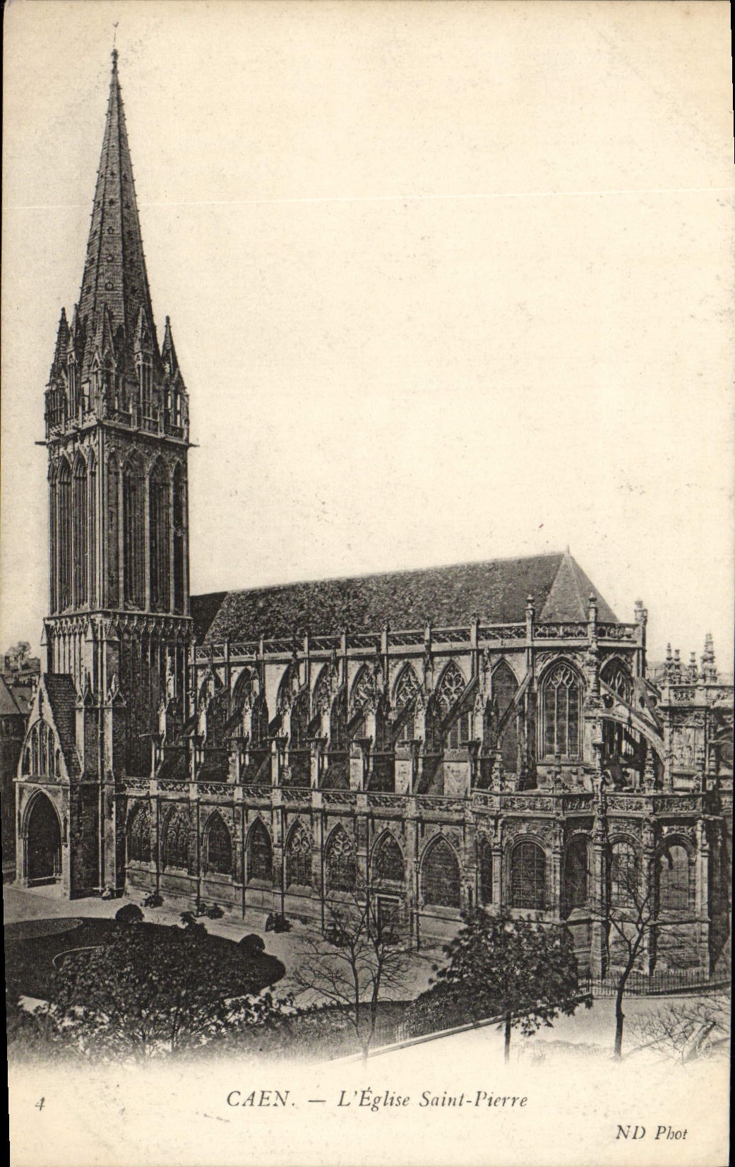 CPA Caen L'Eglise Saint Pierre