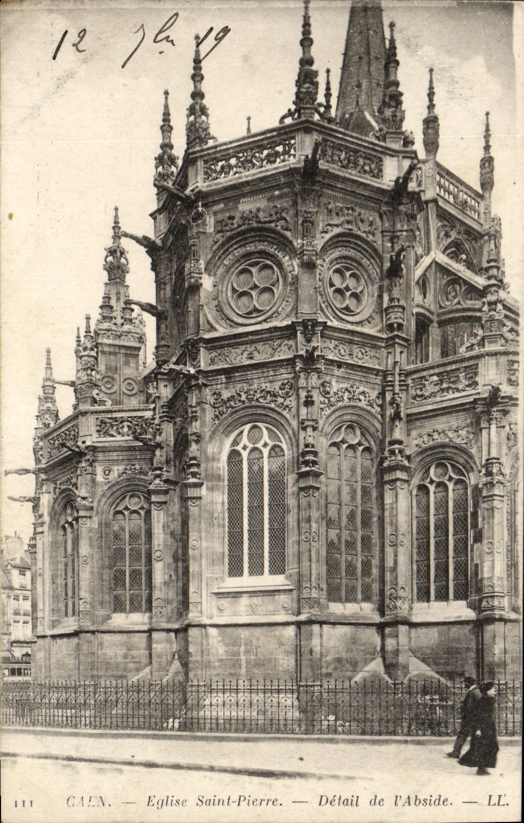 CPA Caen Eglise Saint Pierre Detail de L'Abside