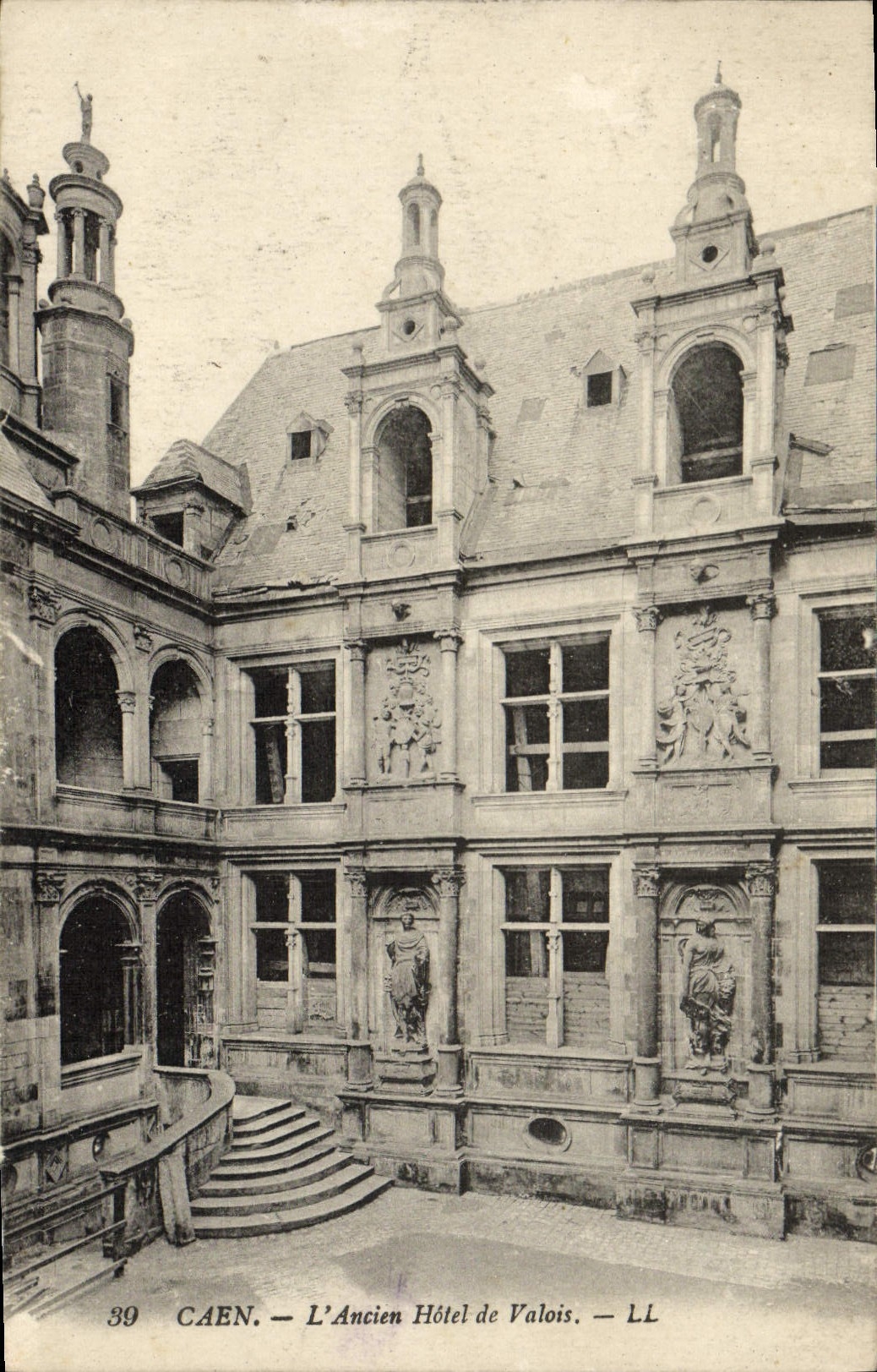CPA Caen L'Ancien Hotel de Valois 
