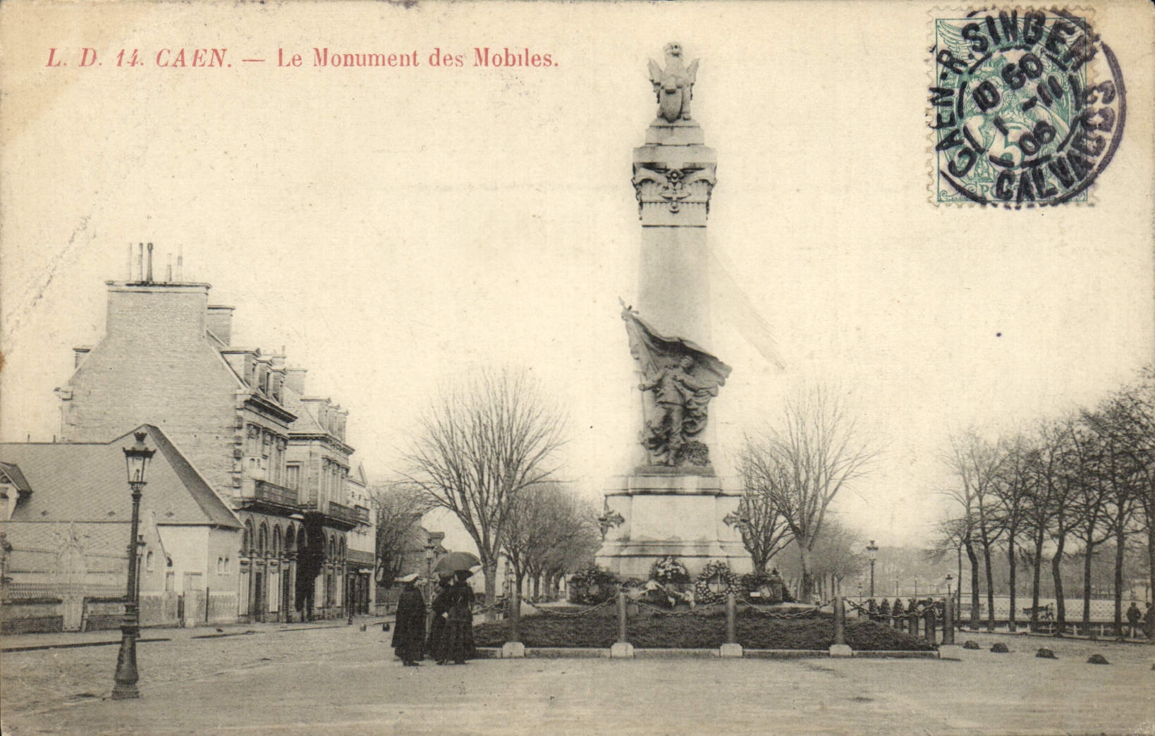 CPA Caen Le Monument des Mobiles 