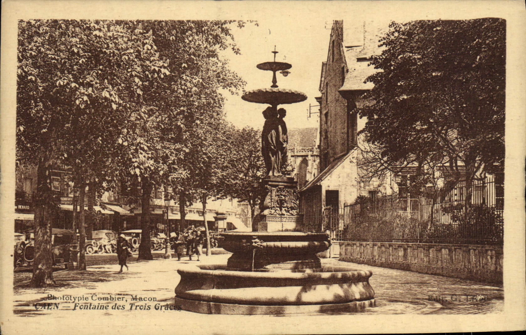 Fuente de Caen de la POSTAL de la VENDIMIA de las tres tolerancias