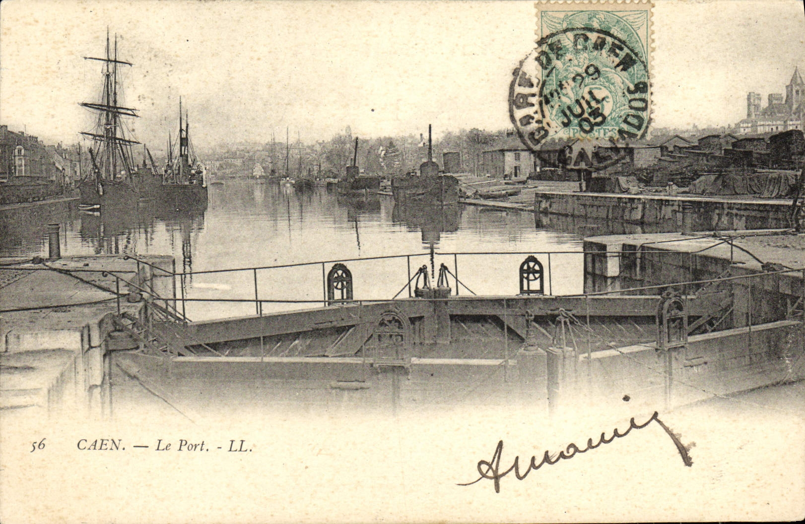 POSTAL Caen de la VENDIMIA las cerraduras de los barcos del puerto