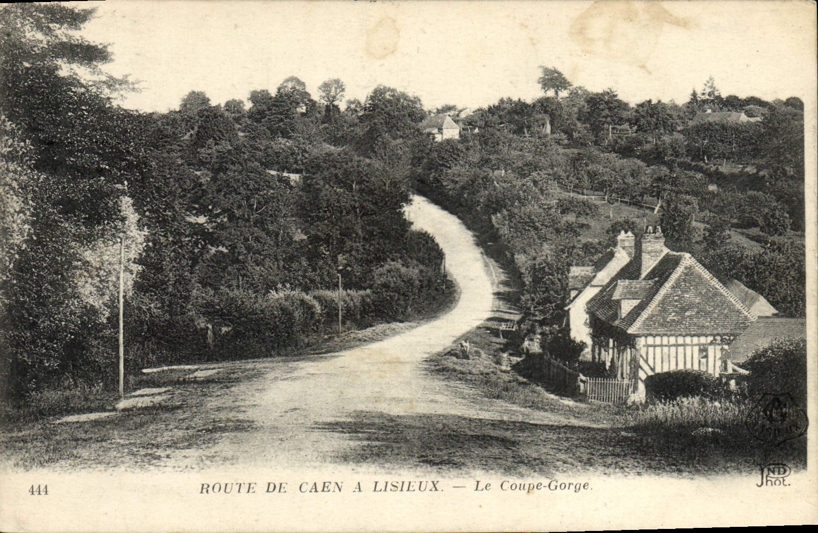 La ruta de la POSTAL de la VENDIMIA de Caen tiene Lisieux que el corte Gorges