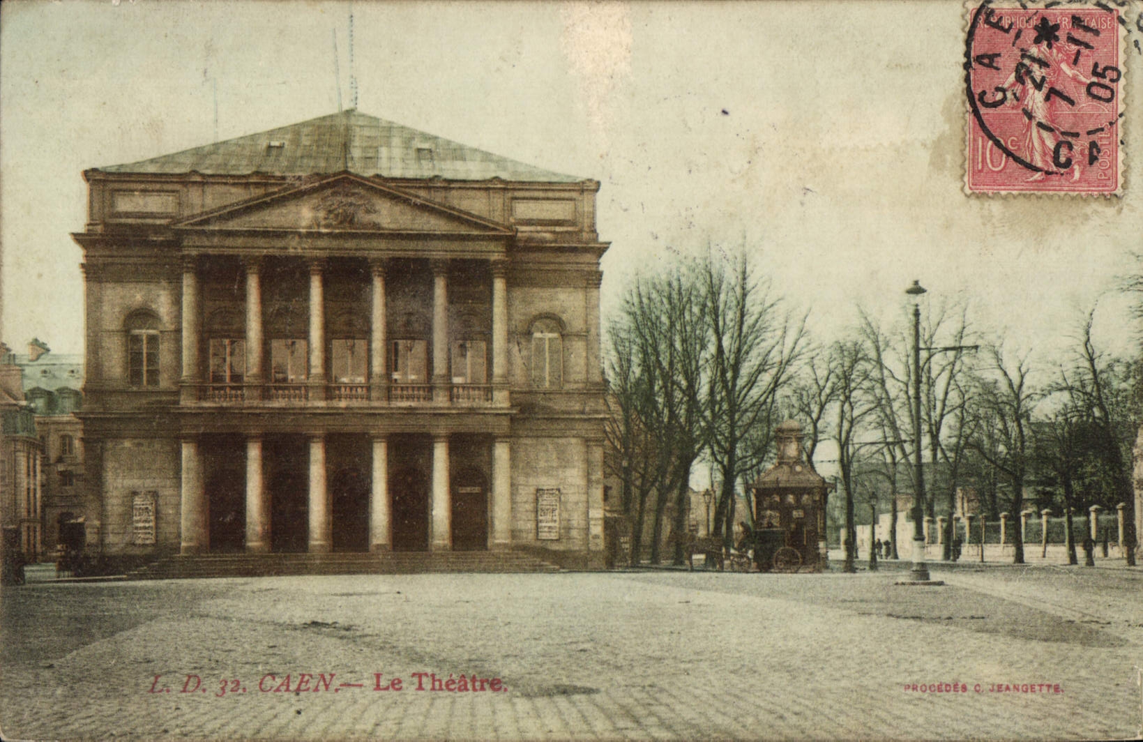 Calle de Caen de la POSTAL de la VENDIMIA el teatro