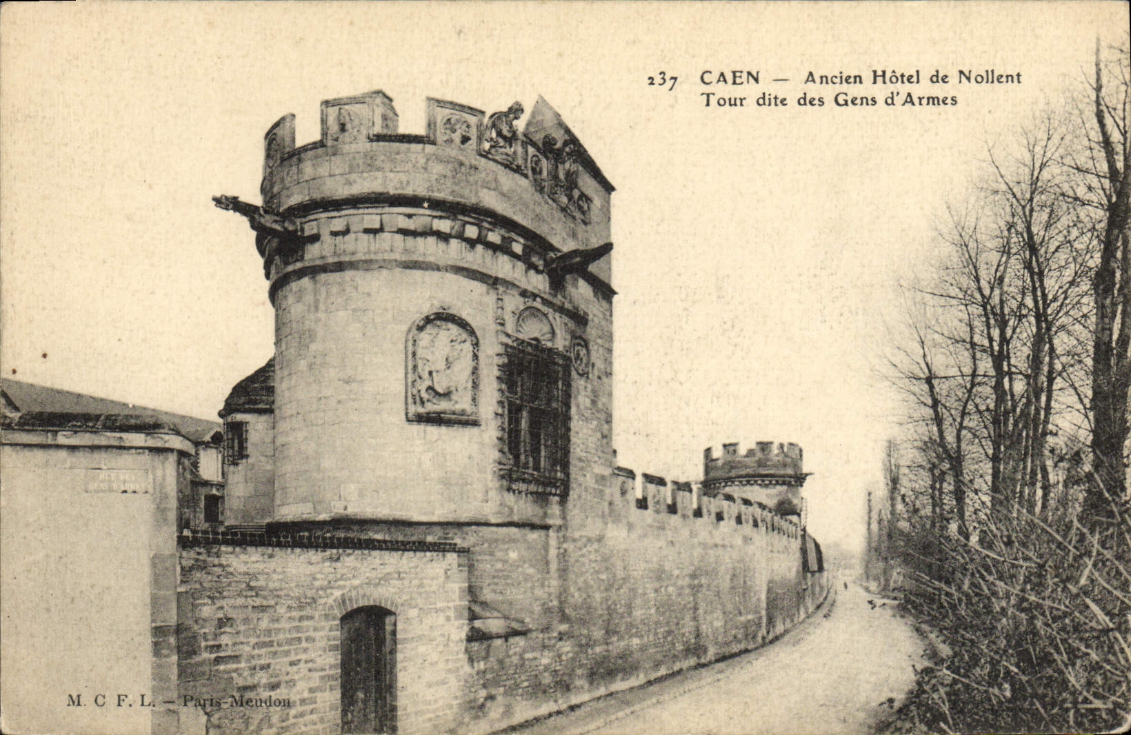 CPA Caen Ancien Hotel de Nollent Tour des Gens d'Armes 