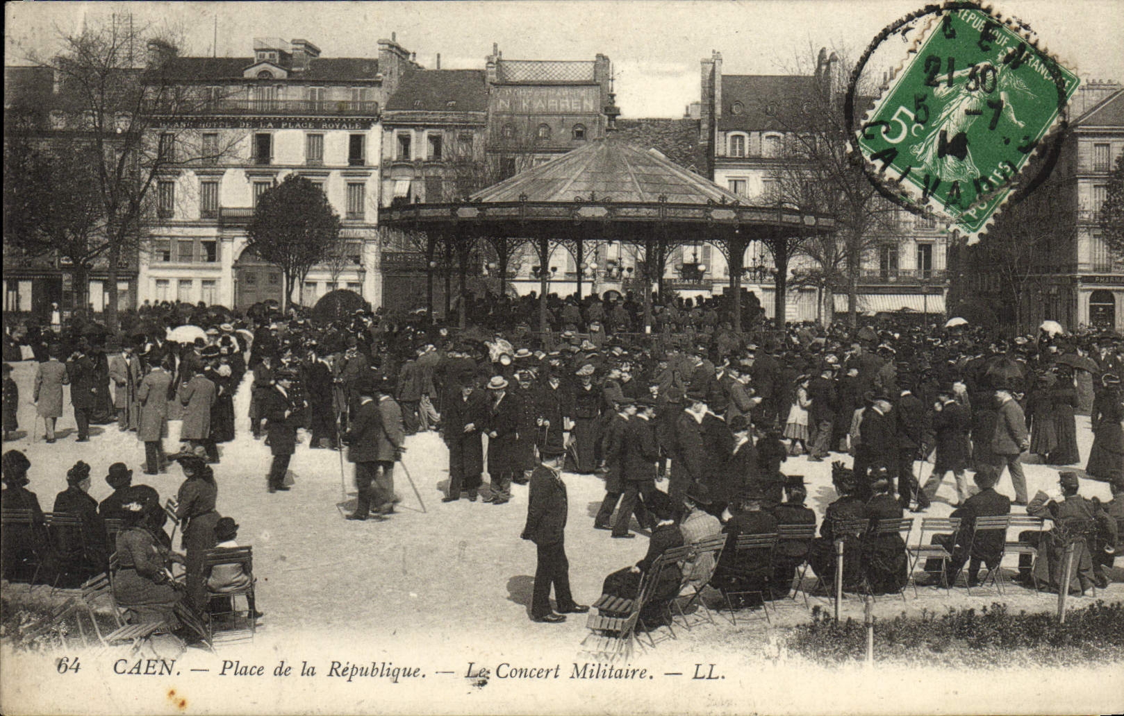 VINTAGE POSTCARD Caen Places Republic the Military Concert