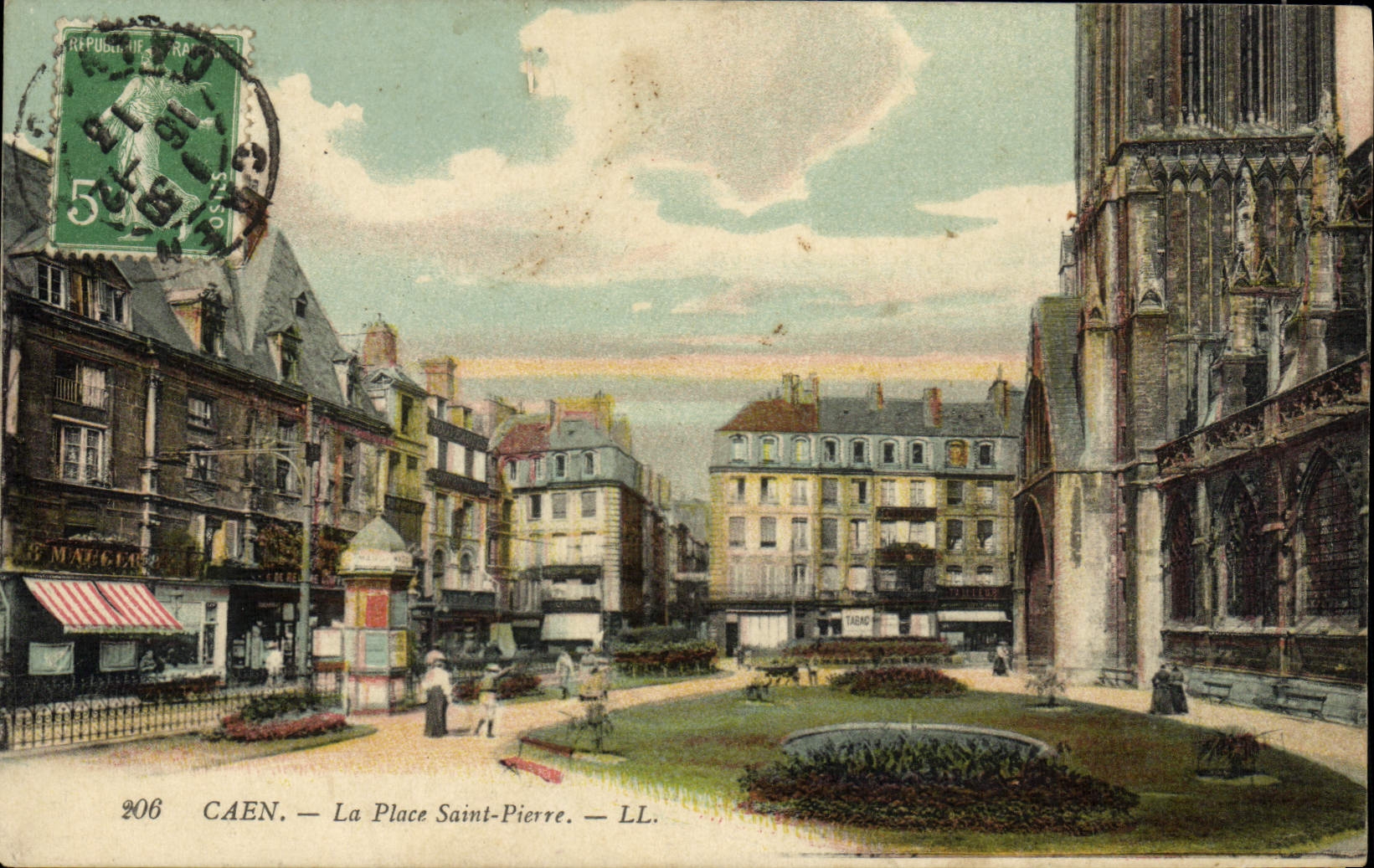 CPA Caen La Place Saint Pierre 